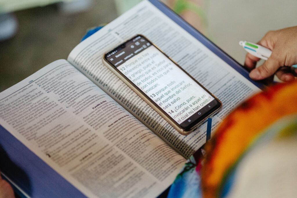 Digital Solutions for Churches: Tools for Growth and Community Connection